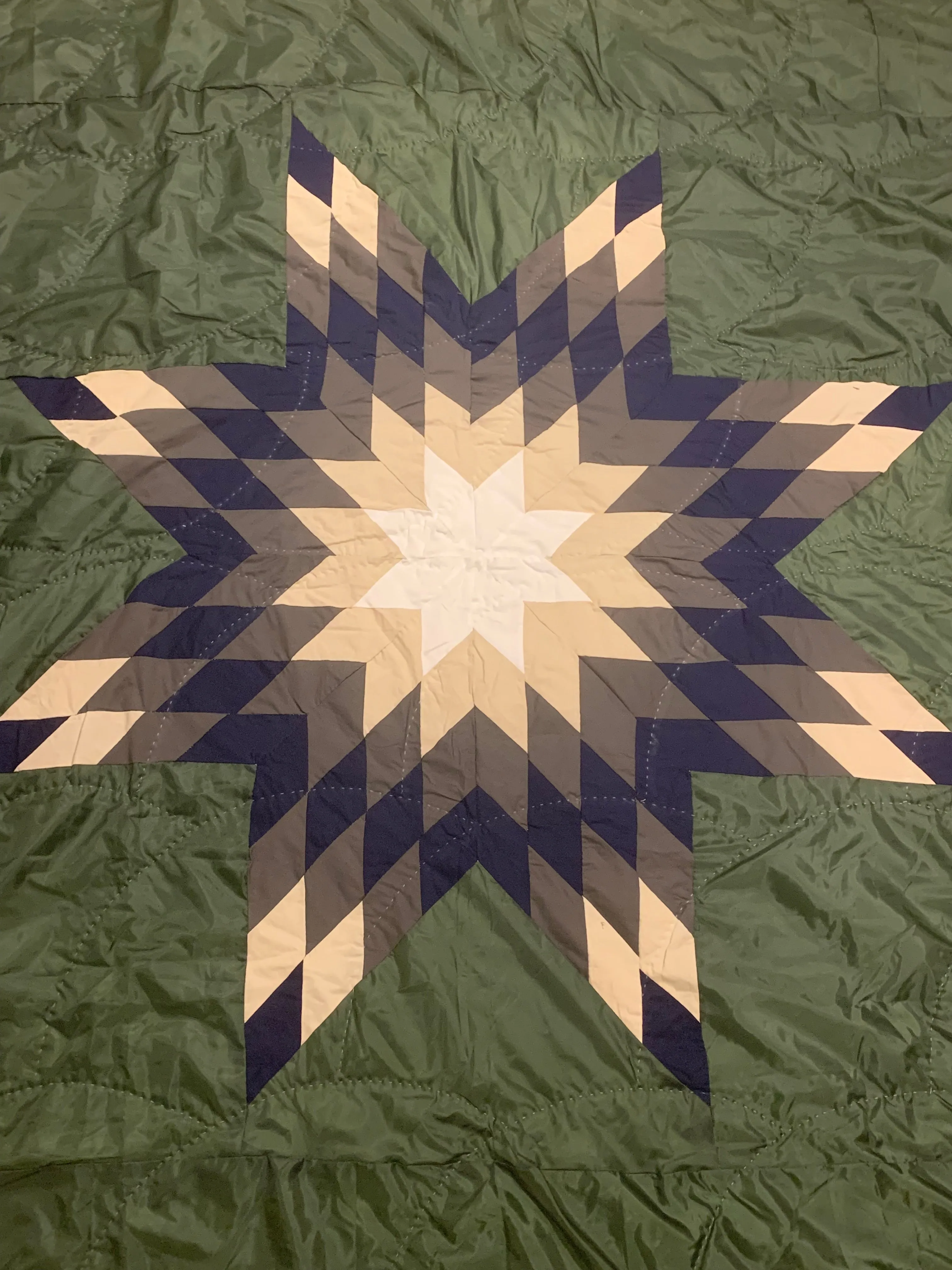 Dana Yellow Fat - Full Size Olive Green Star Quilt