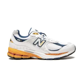 New Balance 2002R