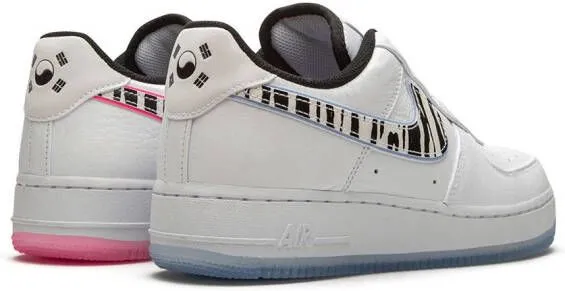 Nike Air Force 1 07 QS 