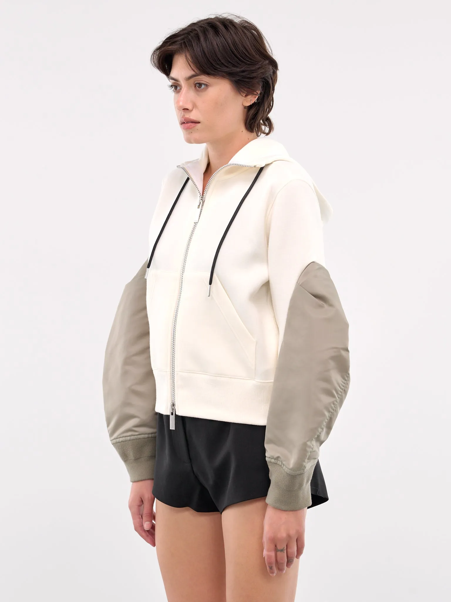 Nylon Twill x Sponge Sweat Hoodie (24-07536-198-IVORY-LIGHT-KHAKI)