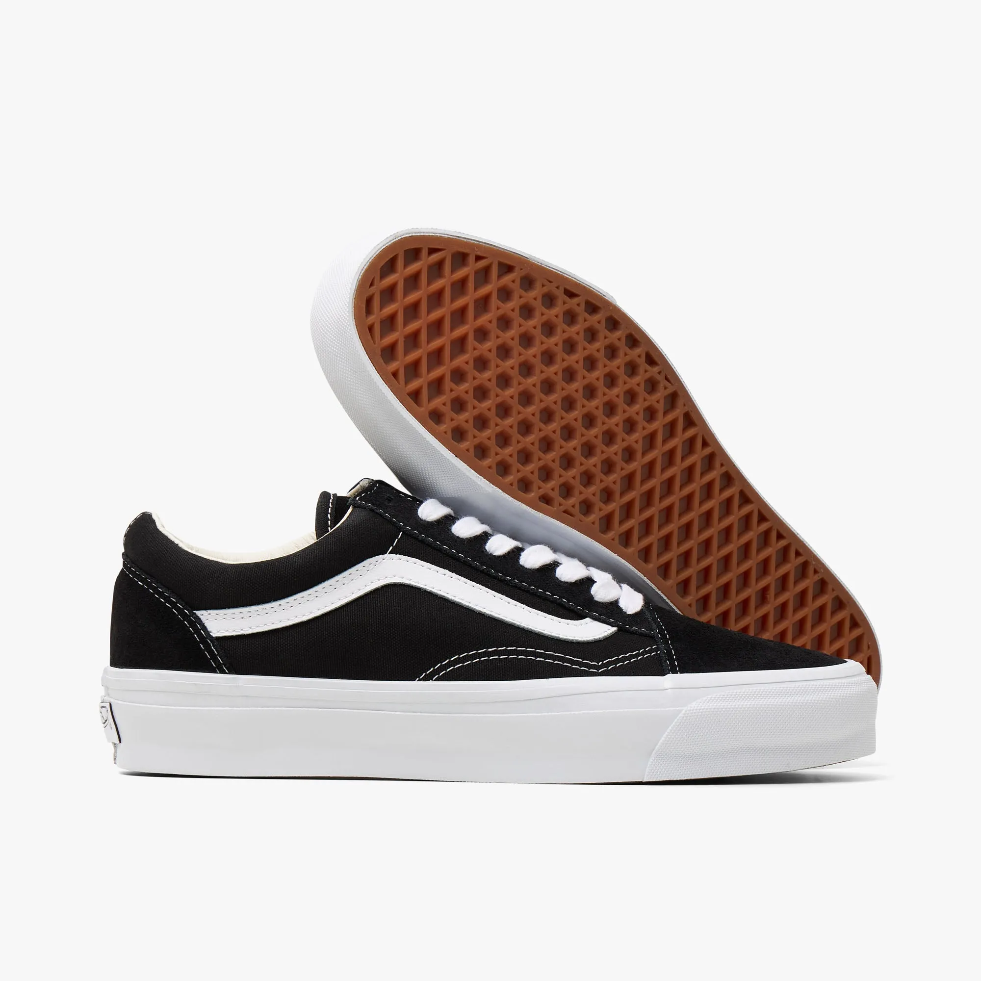 Vans Old Skool 36 LX Black / White